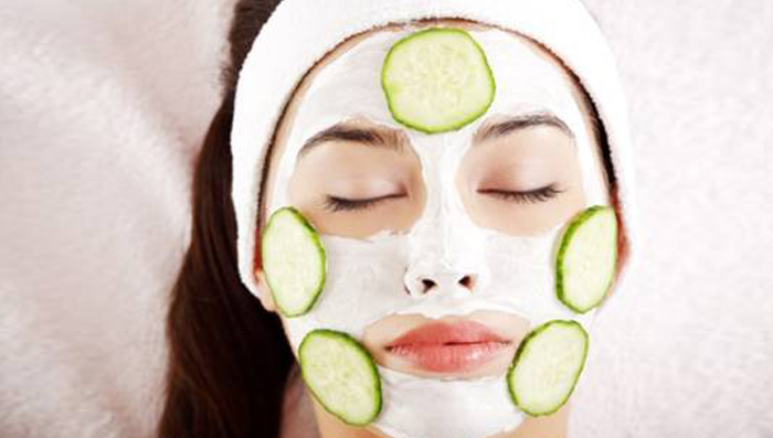 Homemade face pack for fair skin