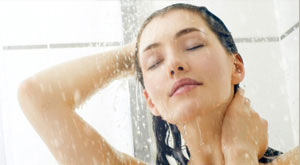 7 Handy Homemade Hair Care Tips for Monsoon