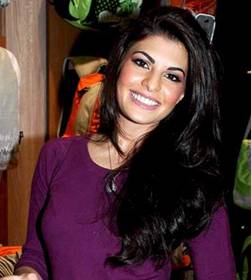 Jacqueline Fernandez Hair Style