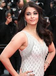 Aishwarya Rai Bachchan long hair style