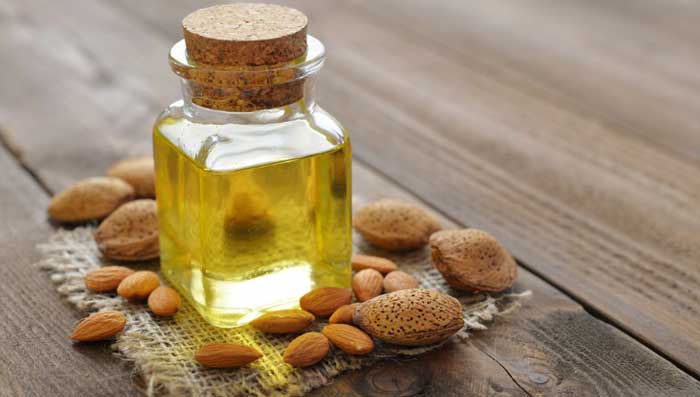 Almond oil and castor oil for skin whitening face mask