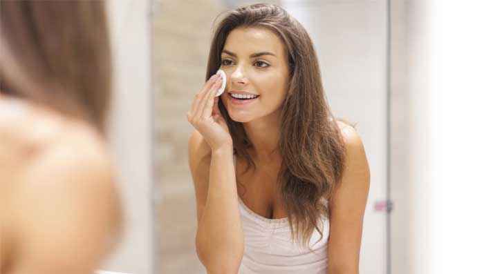 Not Moisturising/Cleansing Your Face Often