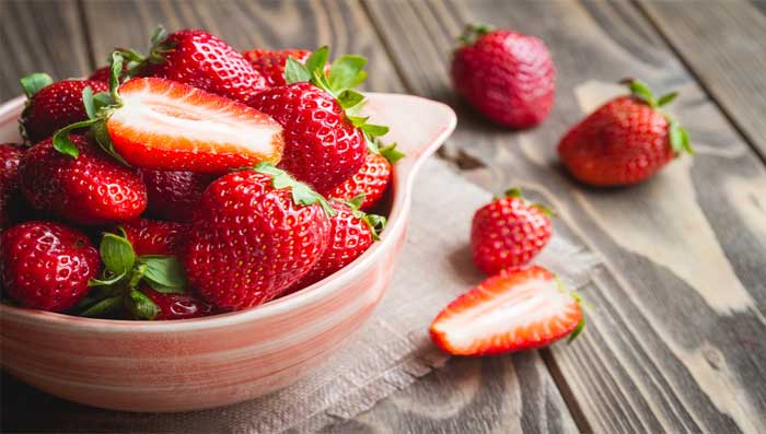 Strawberry hair mask