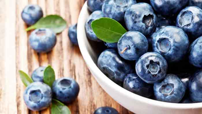 Eat Berries for Glowing Skin