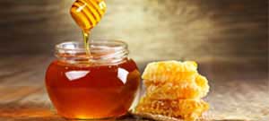 Top tips to pamper your skin and hair with honey